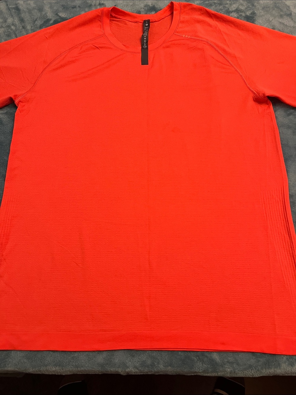 LULULEMON NWOT Men's Performance Crew Neck Shirt - Orange